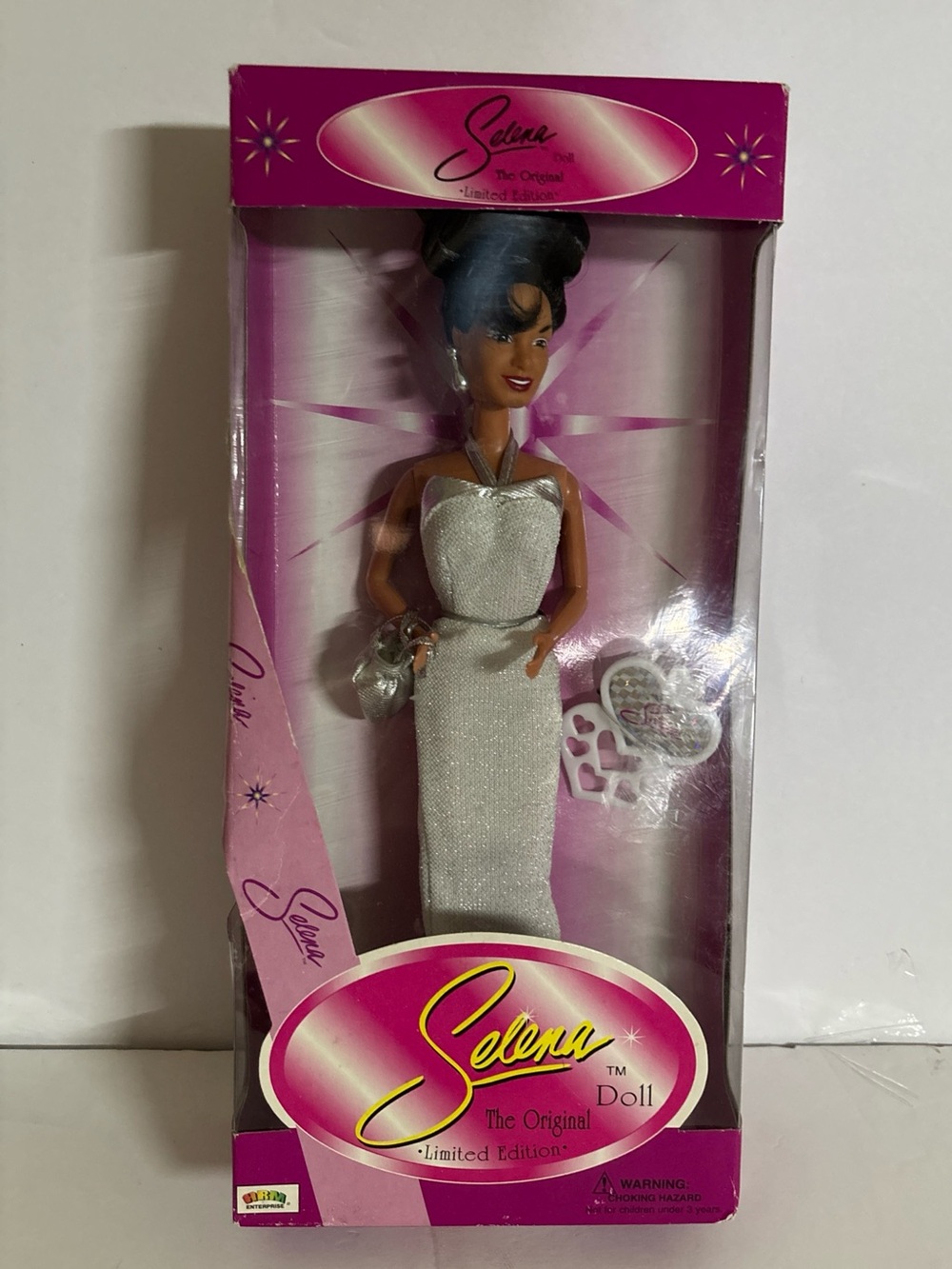 SELENA Quintanilla Grammy
1997 Doll rare